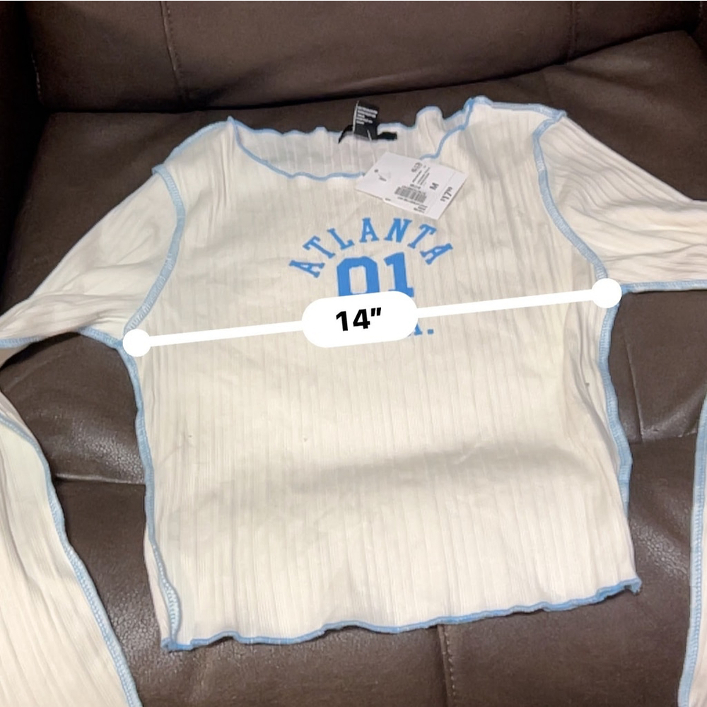 Forever 21 Baby Tee - Women's M - Atlanta 01 Logo - Picture 7 of 8